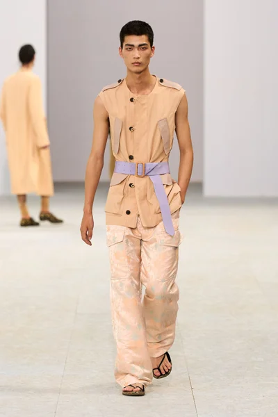 Look 21